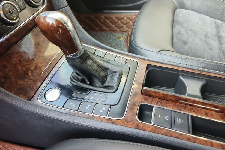 Used Volkswagen Passat 2013 2.0 TSI DSG Ultimate Edition