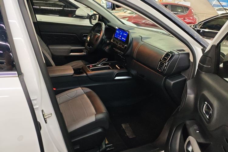 Used Citroen C5 AIRCROSS 2022 Peugeot 308 BEYOND 360THP Edition Right Front Seat