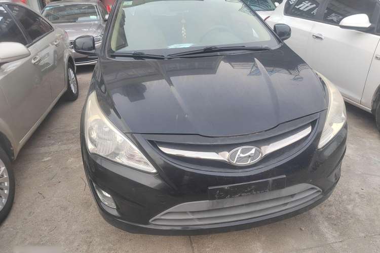 Used Hyundai Verna (older generation) 2011 Hatchback 1.4L Automatic Comfort Model GS