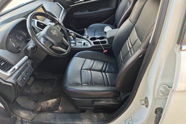 Used Dongfeng Aeolus AX7 2016 2.0L Automatic Zhiyi Trim