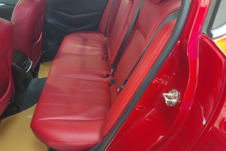 Used Mazda Atenza 2020 2.0L Blue Sky Fashion Edition
