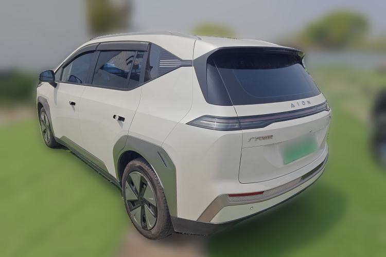 Used AION Y 2023 Plus 610 Enjoy Edition Rear Left 45 Deg