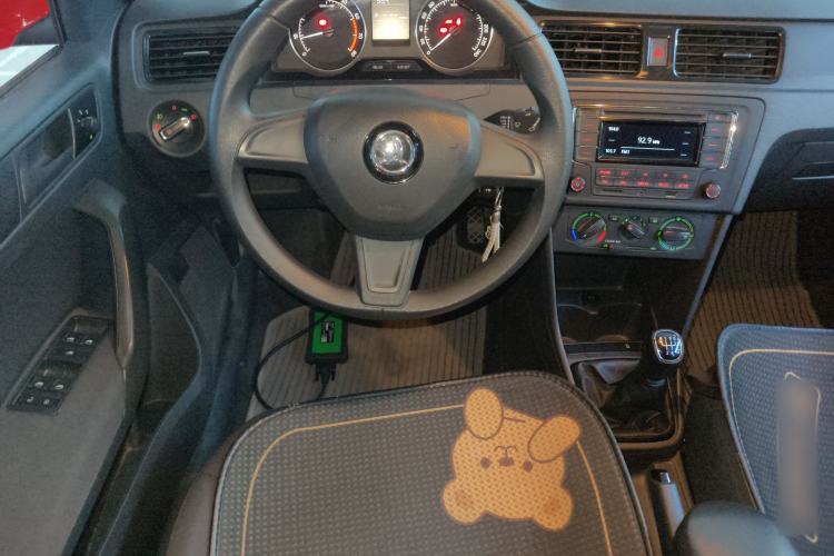 Used Skoda Rapid Spaceback 2016 Revised Version 1.4L Manual Front-Drive Edition