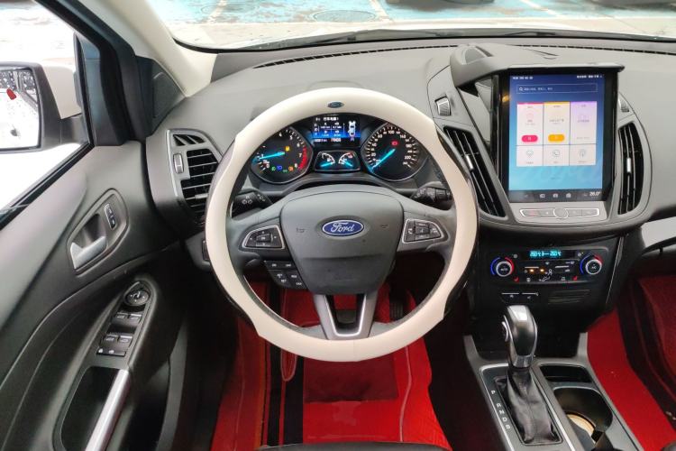 Used Ford Kuga 2019 EcoBoost 180 Two-Wheel-Drive Titanium Plus Model China VI Standard