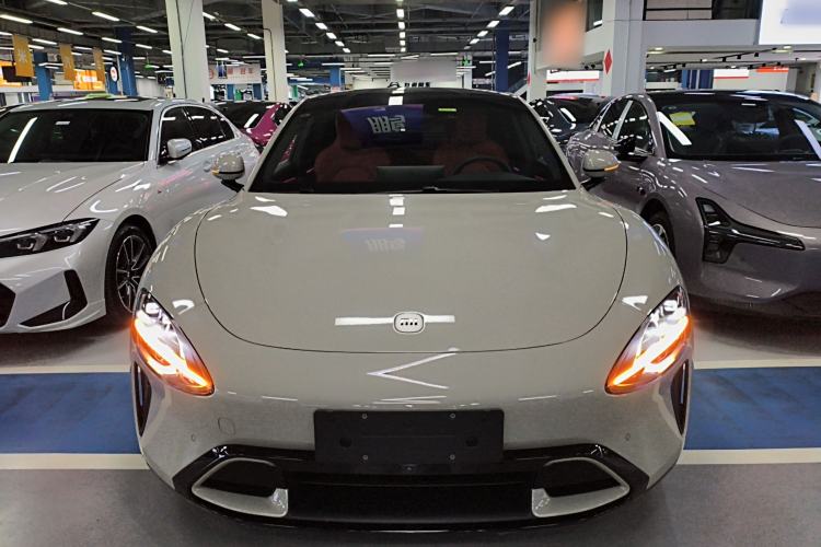 Used Xiaomi Auto SU7 2024 Rear-Drive Long-Range Intelligent Driving Version Front