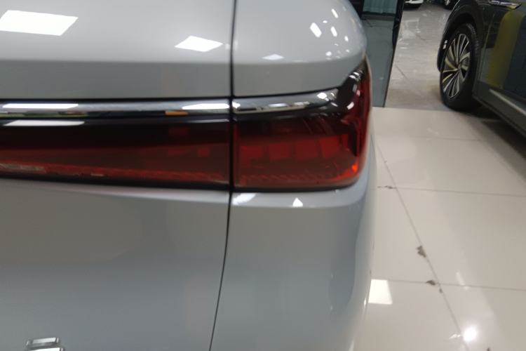 Used BYD Yuan PLUS 2022 430 km Luxury Version Exterior 3