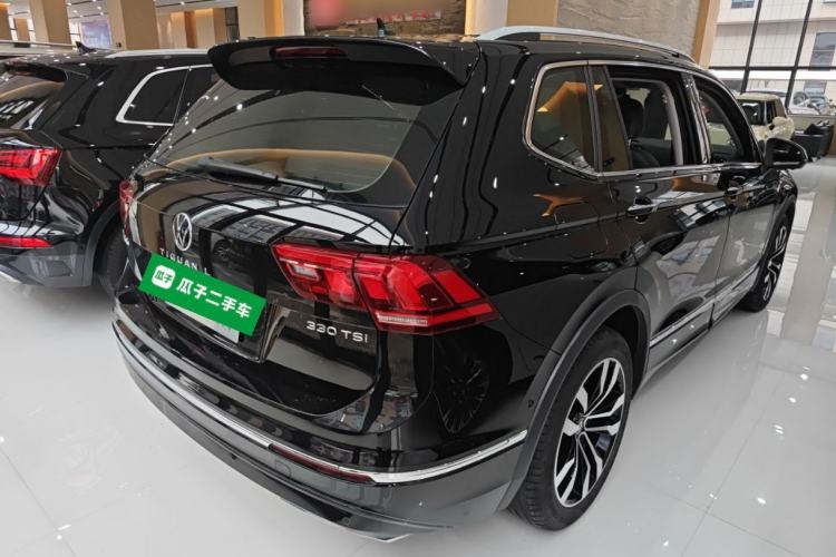 Used Volkswagen Tiguan L 2021 330TSI Automatic Two-Wheel Drive R-Line Enhanced Edition Rear Right 45 Deg