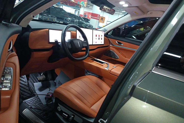 Used Wey Lanshan 2025 Four-Wheel Drive Max