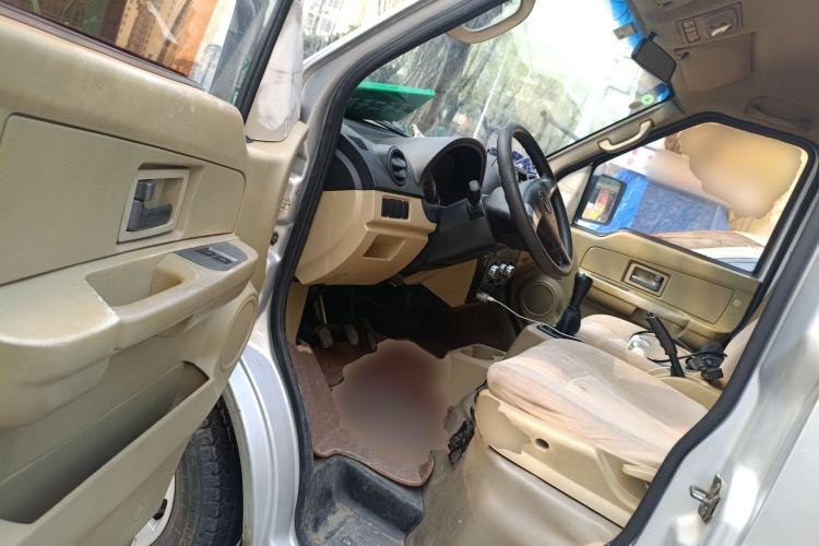 Used Dongfeng Xiaokang C37 2016 1.5L Standard II DK15-06
