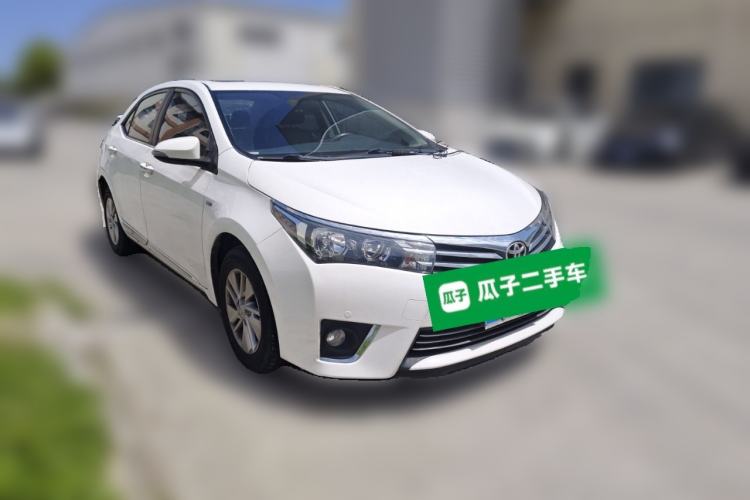 Used Toyota Corolla 2014 1.6L CVT GL-i Front Right 45 Deg