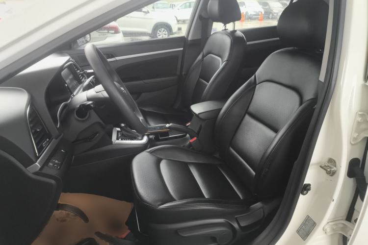 Used Hyundai Elantra (6th Generation / Lingdong) 2016 1.6L Automatic ZhiXuan – Elite Version
