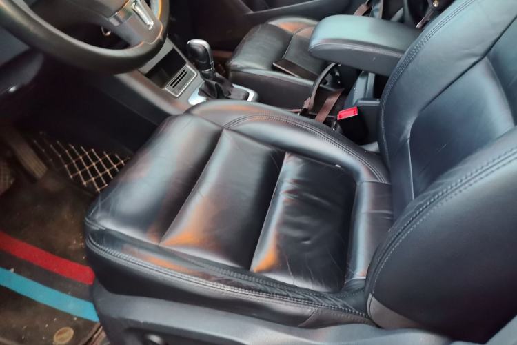 Used Volkswagen Tiguan 2015 1.8TSI Automatic Two-Wheel Drive Comfort Edition Left Front Seat