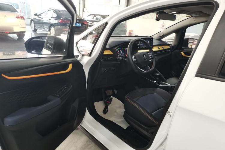 Used Livan X3 PRO 2022 1.5L CVT Xiao Sa