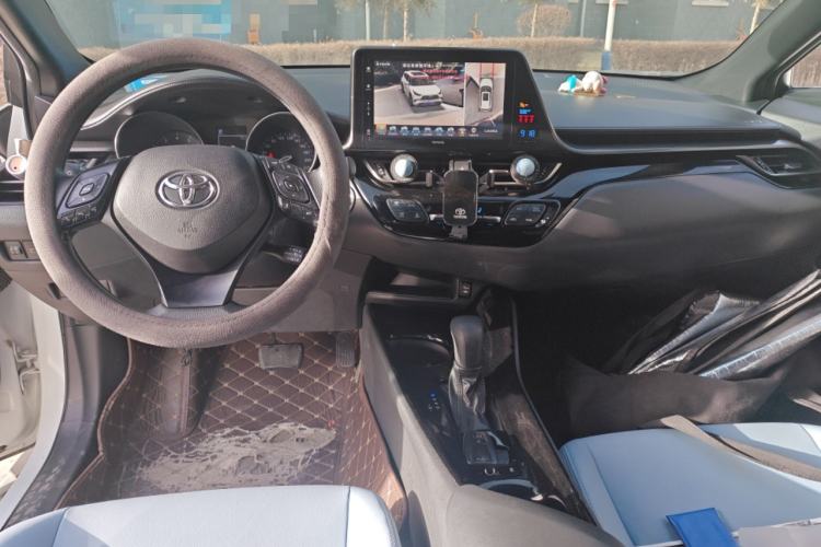Used Toyota IZOA 2021 2.0L Enjoy Edition