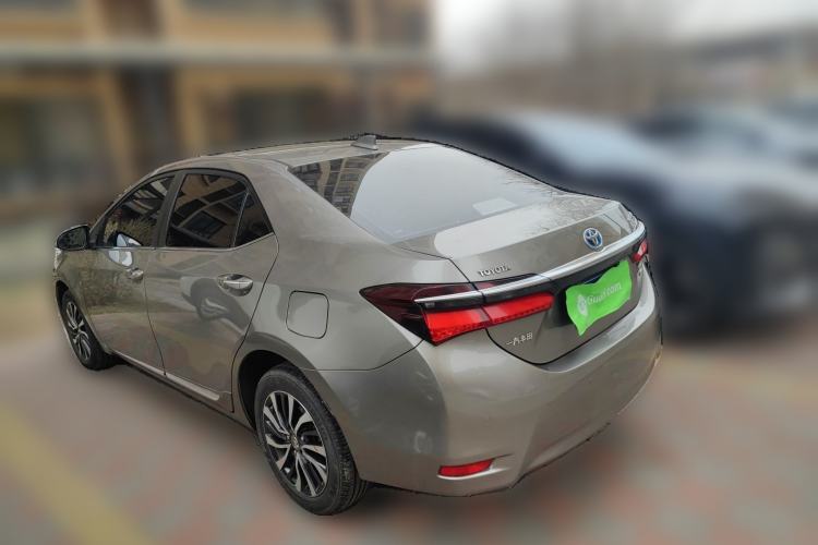 Used Toyota Corolla 2017 Revised Dual-Engine 1.8L E-CVT Leading Edition
