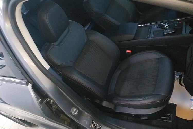 Used Ford Mondeo 2022 Restyled EcoBoost 245 Luxury Version Right Front Seat