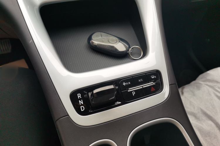 Used Geely Galaxy Geome 2026 Model 310km Youth Edition Interior 6