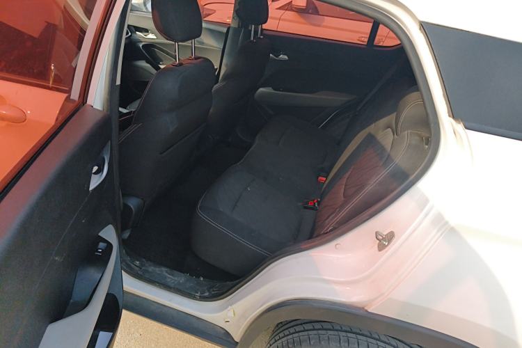 Used Baojun 510 2017 1.5L manual Comfort trim