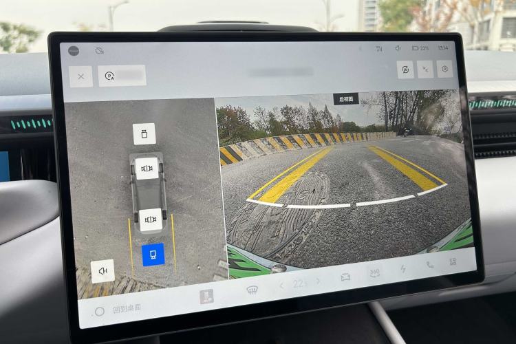 Used Lynk & Co Z10 2025 95 kWh 702 km All-Wheel Drive Intelligent Driving Ultra
