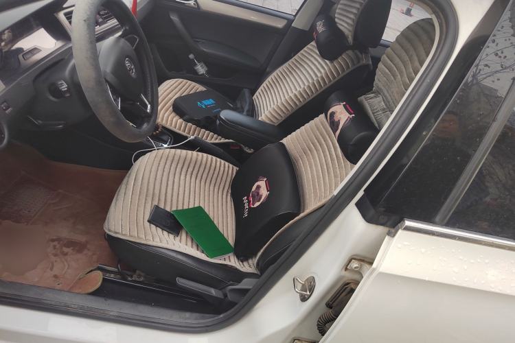 Used Skoda Rapid 2018 1.6L Automatic Comfort Edition Left Front Seat