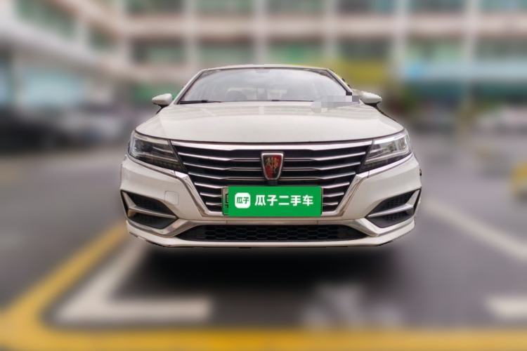 Used Roewe i6 New Energy 2017 45T Hybrid Connective Smart Luxury Edition
