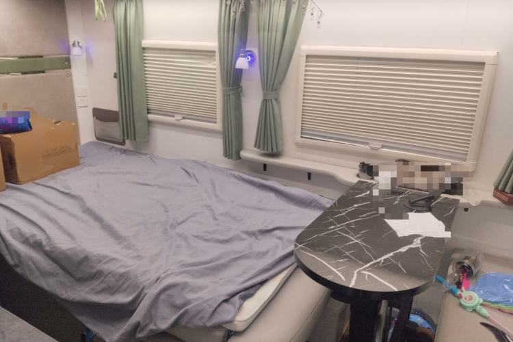 Used SAIC MAXUS T90 RV 2022 2.0T Explorer T90 All-Terrain Green Left Rear Seat