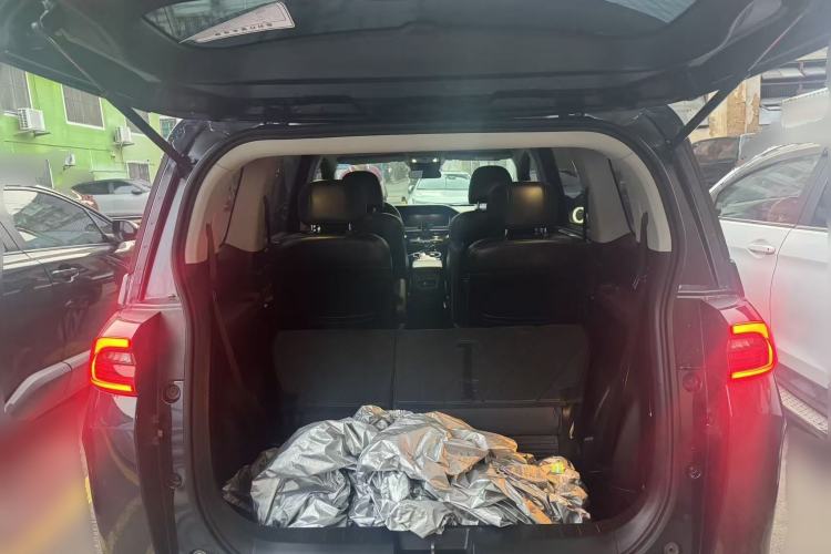 Used GAC Trumpchi M6 2021 270T DCT Luxury Edition (7-seater) Trunk