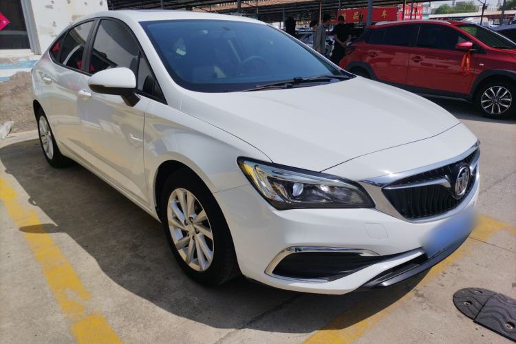 Used Buick Verano 2019 Sedan 15S Automatic Leading Model Front Right 45 Deg