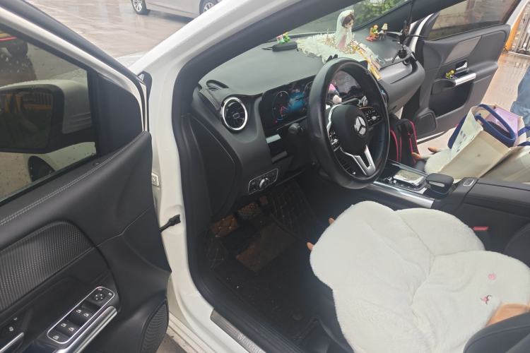 Used Mercedes-Benz B-Class 2021 B 200 Sport Edition Driver Seat