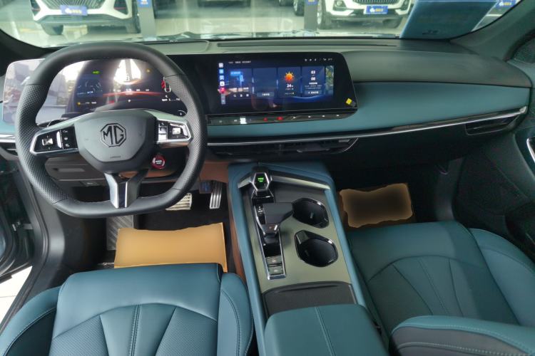 Used MG 7 2023 1.5T DCT Luxurious Supreme Edition
