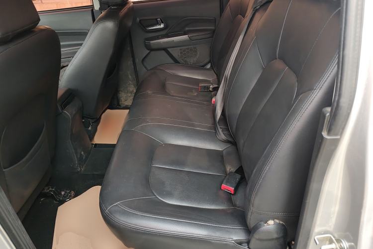 Used Great Wall Wingle 5 2017 2.0T European-Style Diesel 4x4 Ambition Version with Extended Double Cab – GW4D20E