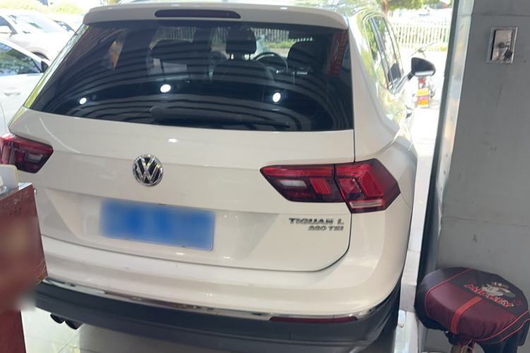 Used Volkswagen Tiguan L 2019 Revised Version 280TSI Automatic Two-Wheel Drive Panoramic Comfort Edition China VI Standard