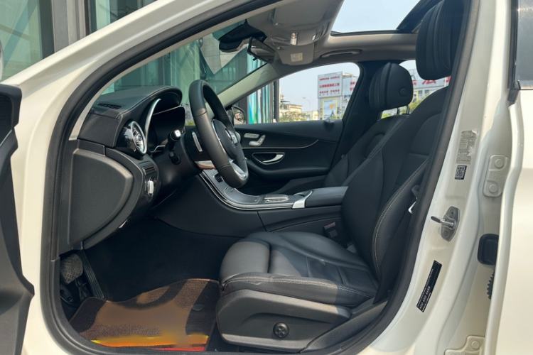 Used Mercedes-Benz C-Class 2021 C 260 L Sport Edition Star Collection Interior 7