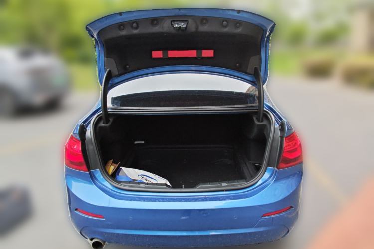 Used BMW 1 Series 2019 118i Fashion Model Trunk