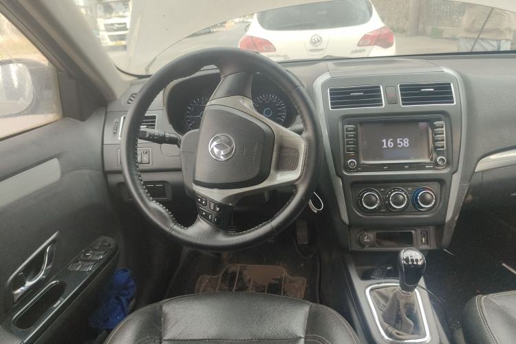 Used FORTHING Joyear S50 2014 1.5L Manual Luxury Edition
