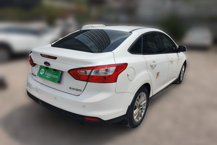 Used Ford Focus 2012 Sedan 1.6L Automatic Comfort Model
