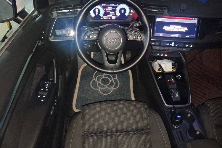 Used Audi A3 2021 A3L Limousine 35 TFSI Progressive Sport Edition Steering Wheel