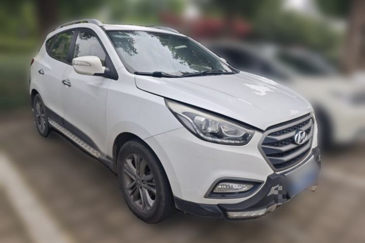 Used Hyundai ix35 2013 2.0L Automatic Two-Wheel Drive Smart GLS China IV Standard Front Right 45 Deg