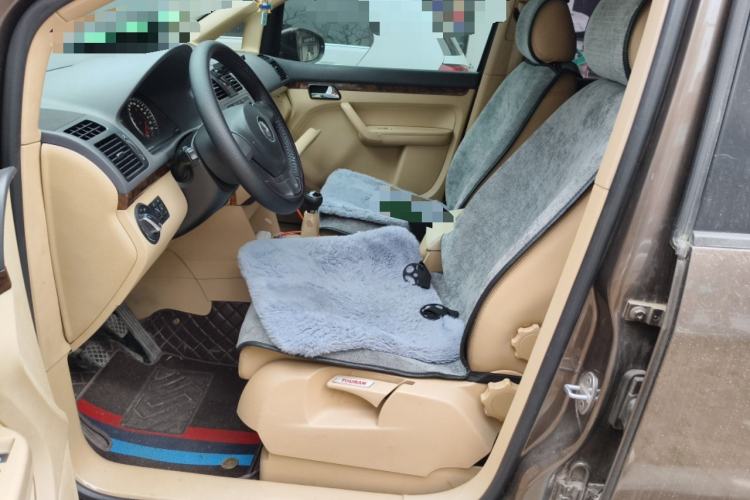 Used Volkswagen Touran 2011 1.4T Manual Zhiya Edition 5 Seats Left Front Seat