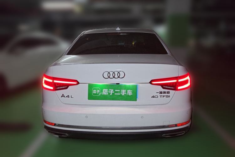 Used Audi A4L 2019 40 TFSI Ambition China VI Rear