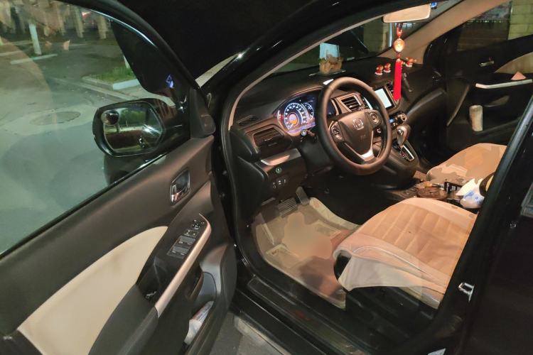 Used Honda CR-V 2015 2.4L two-wheel drive luxury version Driver Seat