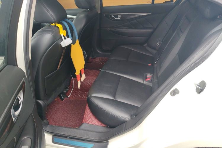 Used Infiniti Q50L 2016 2.0T Comfort Edition
