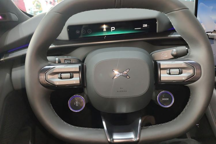 Used XPeng P7 2025 Model—820 Ultra Long Range Ultra
