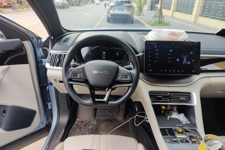 Used BYD Song PLUS New Energy 2024 HONOR Edition DM-i 110km Flagship Model
