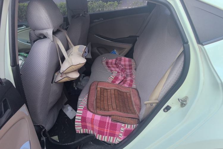 Used Hyundai Verna (older generation) 2016 1.4L Manual Smart GLS Trim Left Rear Seat