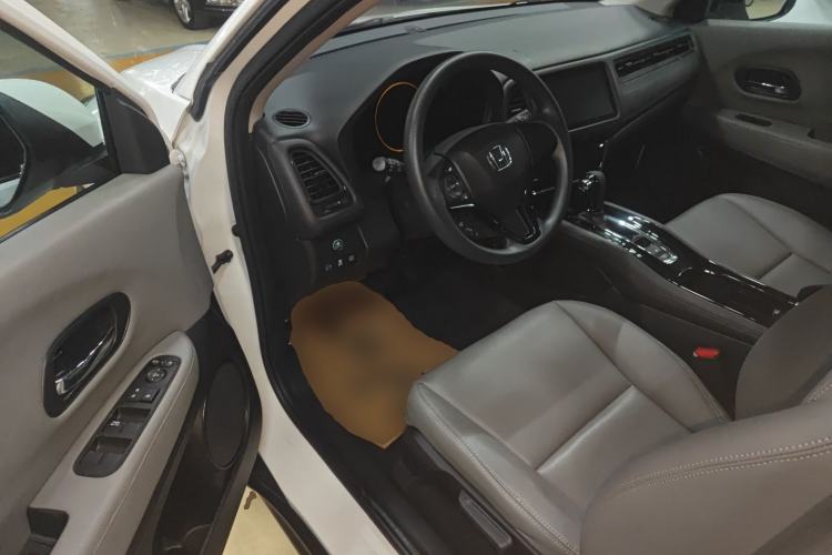 Used Honda Vezel 2020 220 TURBO CVT Elite Edition
