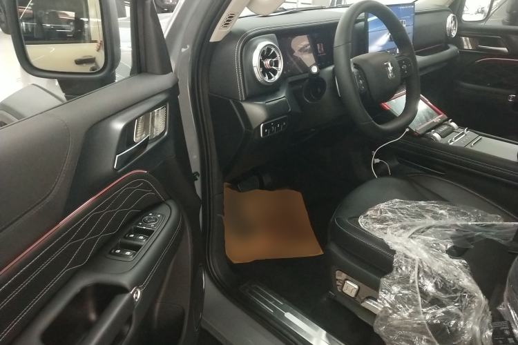 Used Tank 300 New Energy 2025 Hi4-T