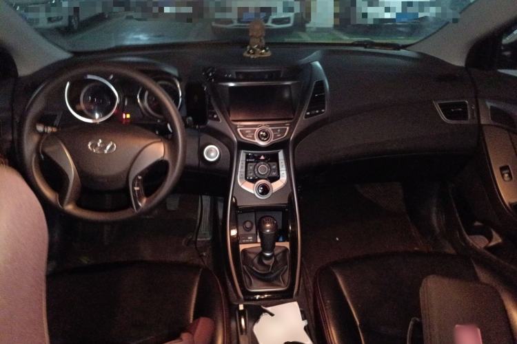 Used Hyundai Elantra (5th Generation / Langdong) 2016 1.6L Manual Luxury Model
