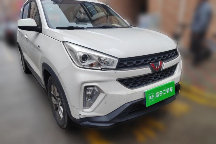 Used Wuling Hongguang S3 2018 1.5T Manual Luxury Model China V Standard