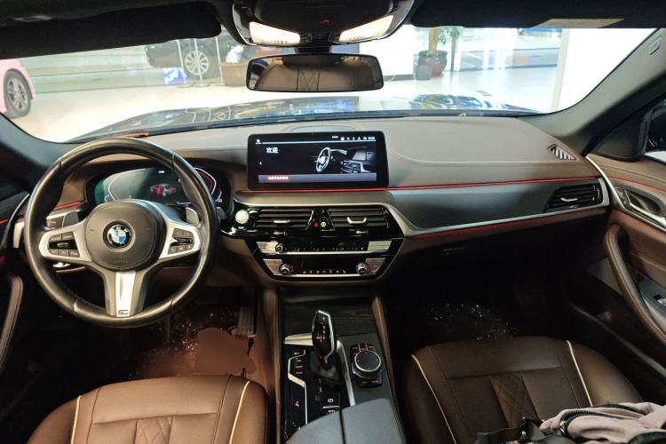 Used BMW 5 Series 2021 Facelifted 530Li Leading Edition M Sport Package